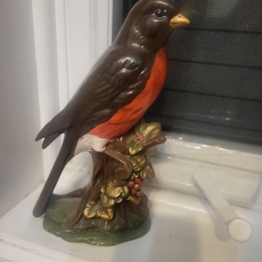 *** 2/$15 ***  Colorful Bird Figurine